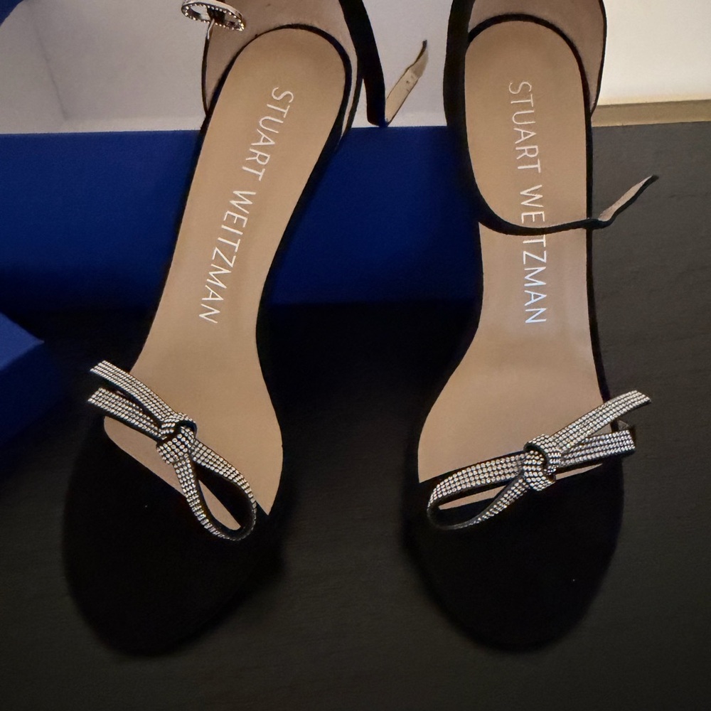 Stuart Weitzman Black Heels with Rhinestone Bow Size 7.5